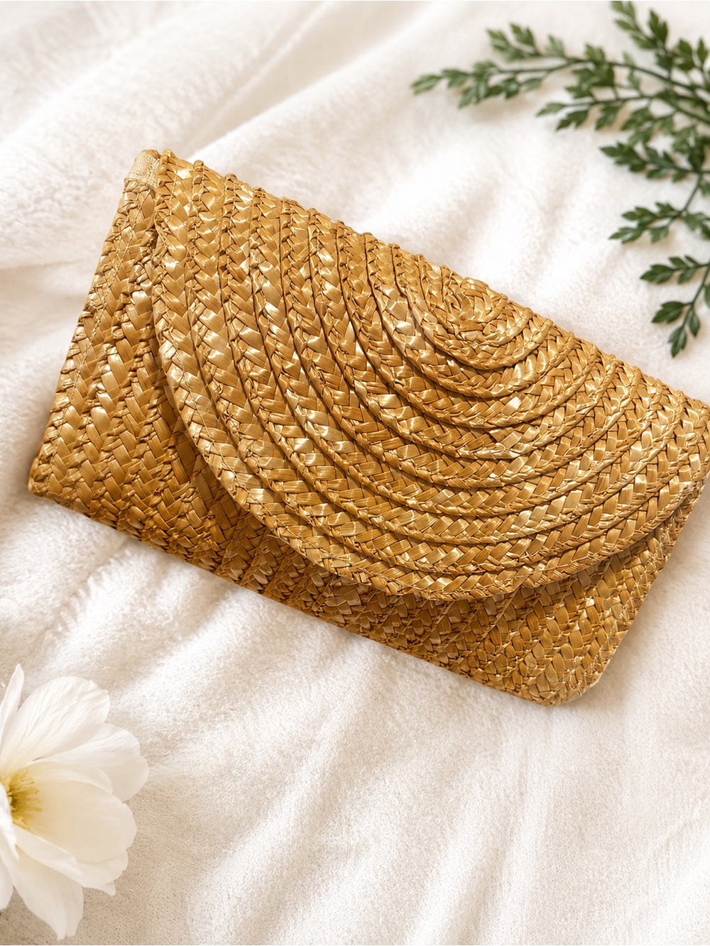 Woven Straw Clutch